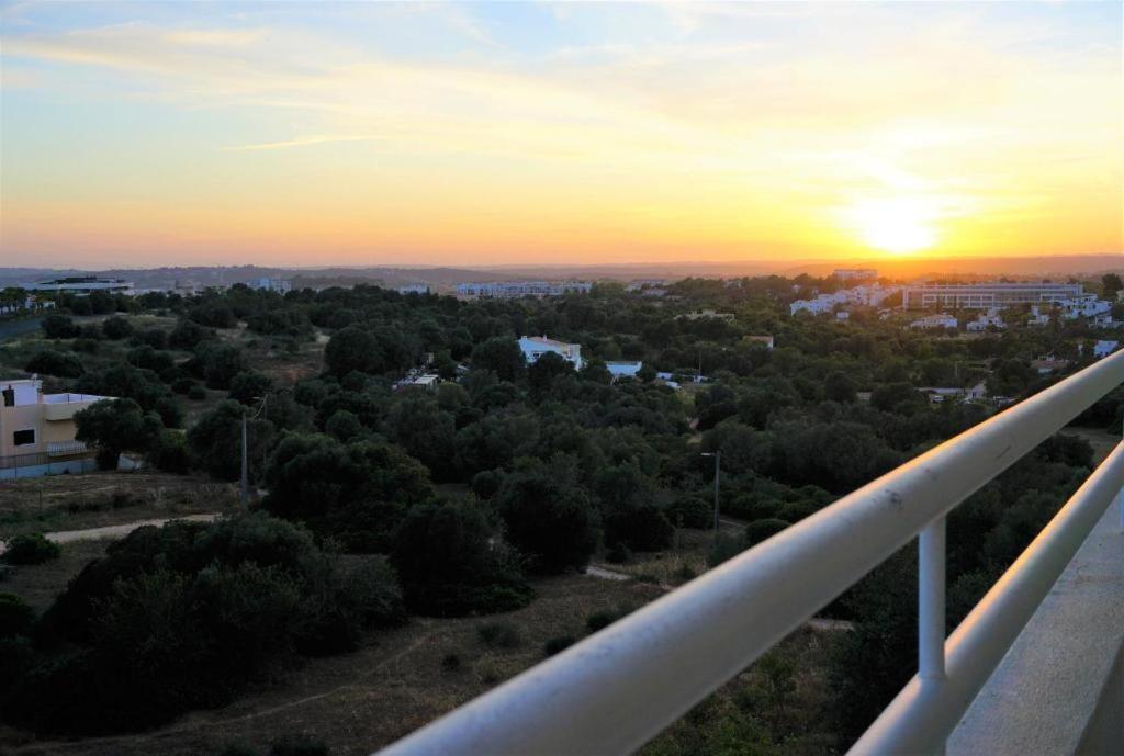 Sunshine Apartment Alvor Exterior foto